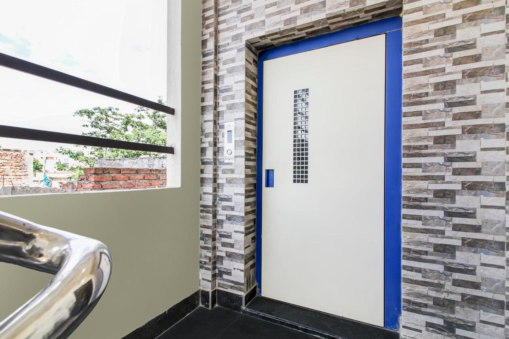 Hotel O Home Comfortable Stays, Near Aasam Gadh Current Office Sururnagar Extérieur photo