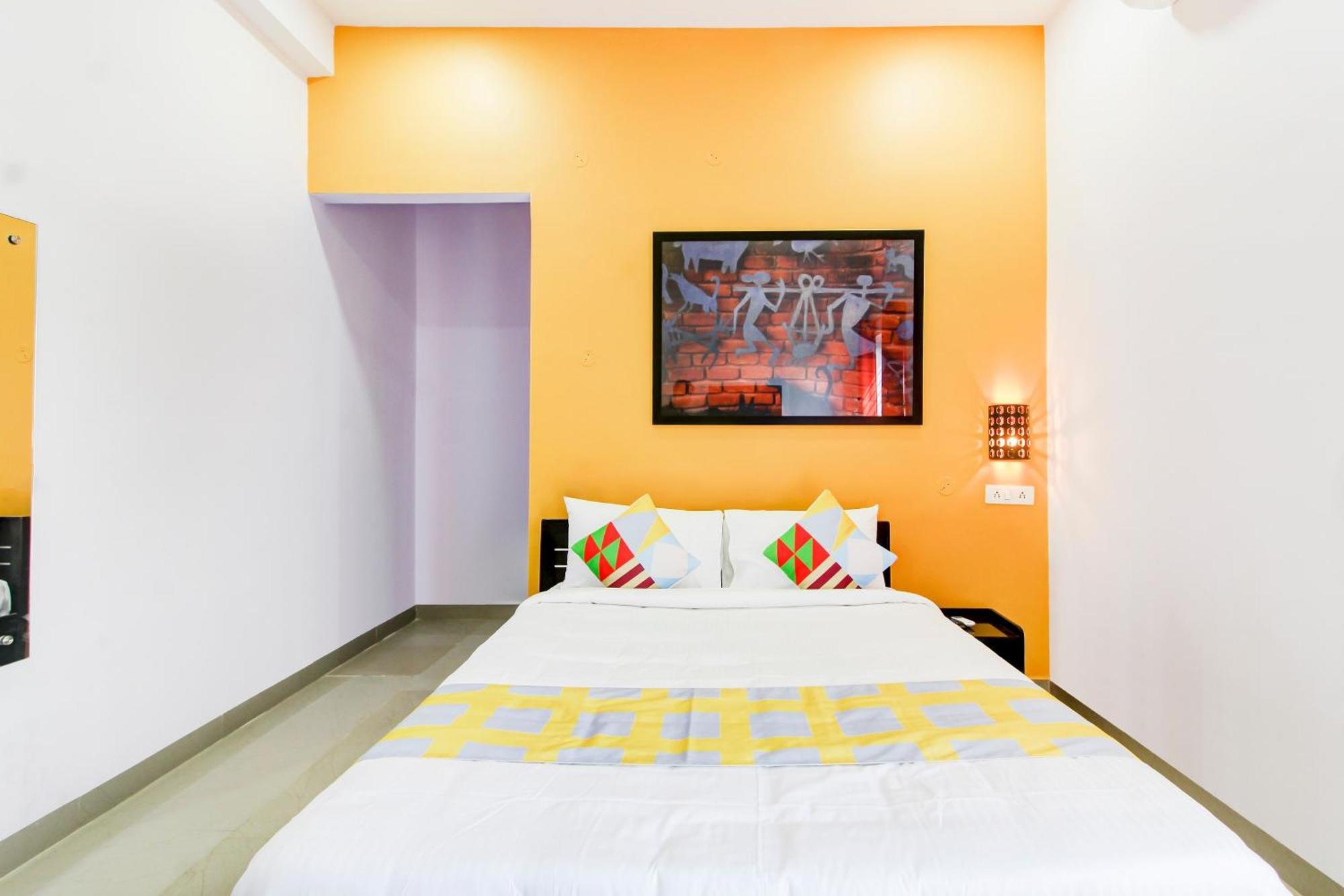 Hotel O Home Comfortable Stays, Near Aasam Gadh Current Office Sururnagar Extérieur photo